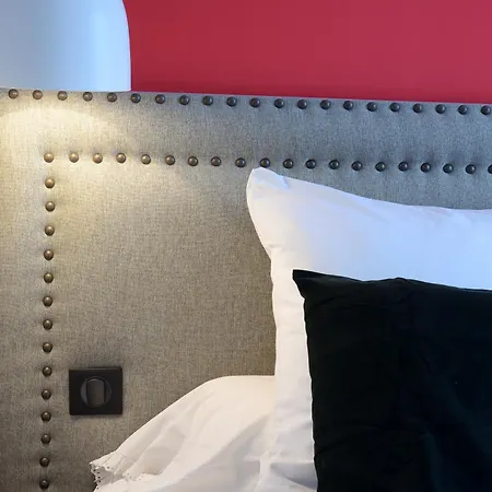 La Renaissance Inn