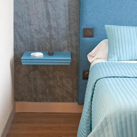 Inn La Renaissance Asnieres-sur-Oise